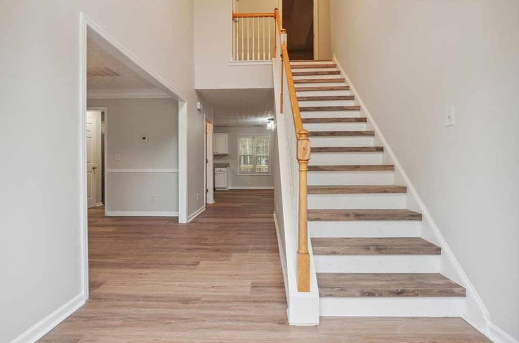 40 Creekview Ct, Acworth, GA 30101-8769
