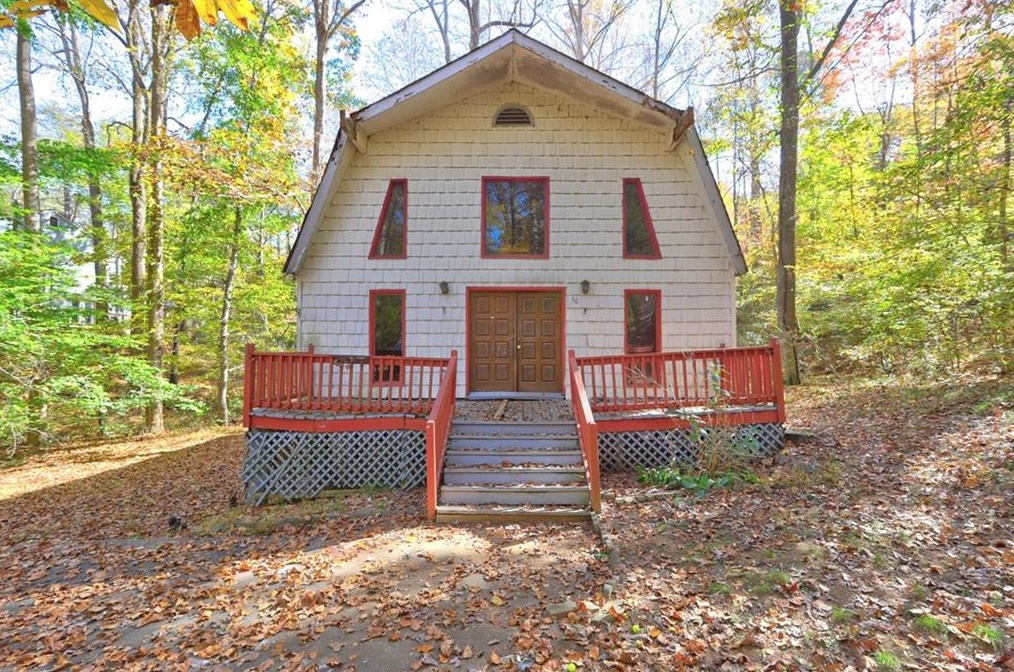 56 Lake Valley Ct, Dawsonville, GA 30534