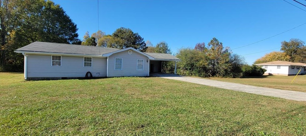 90 Pierce Rd, Hiram, GA 30141