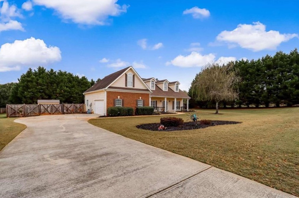 95 Buckthorn Dr, Jefferson, GA 30549