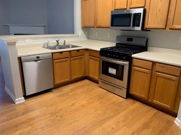 1504 Cove Creek Cir, Norcross, GA 30093