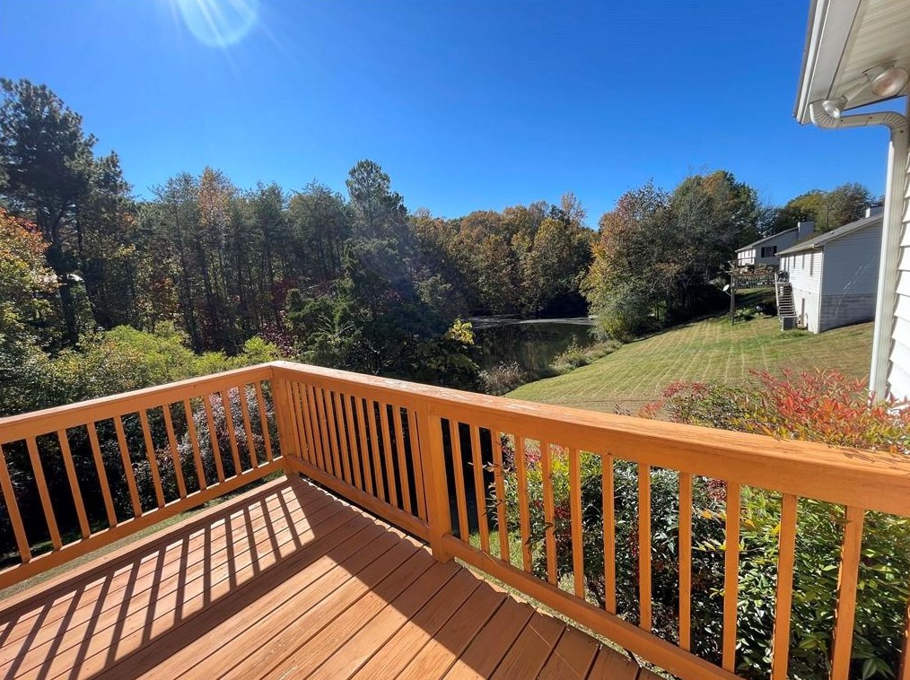 4205 Jim Hood Rd, Gainesville, GA 30506-2825