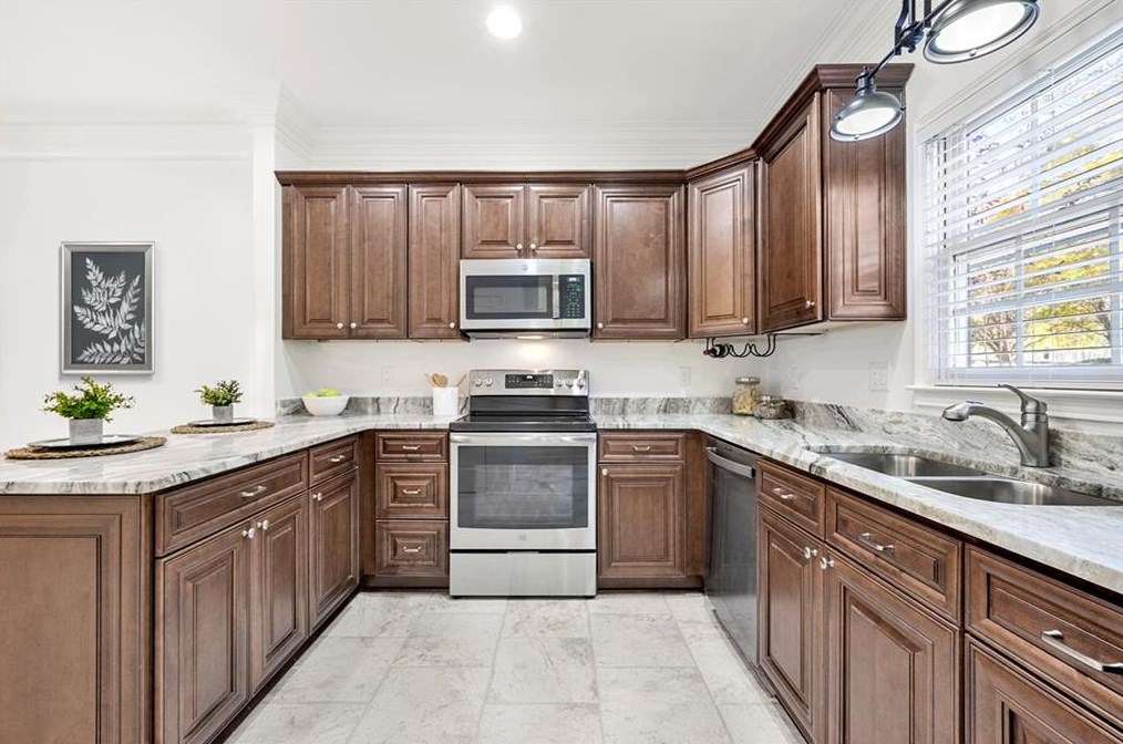 3996 Camden Way, Alpharetta, GA 30005