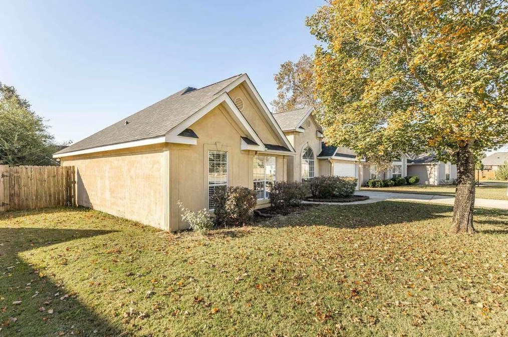 215 Rigby Ct, Warner Robins, GA 31088