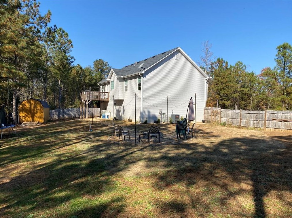 5499 Latham Manor Dr, Gainesville GA  30506-6948 exterior