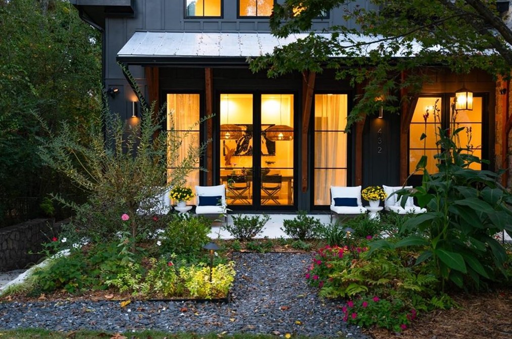 432 Pharr Rd, Decatur GA  30030-4426 exterior