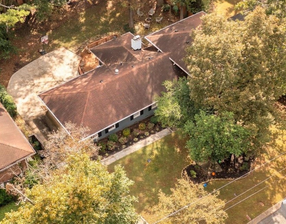 2753 Hawaii Ct, Decatur GA  30033-2315 exterior