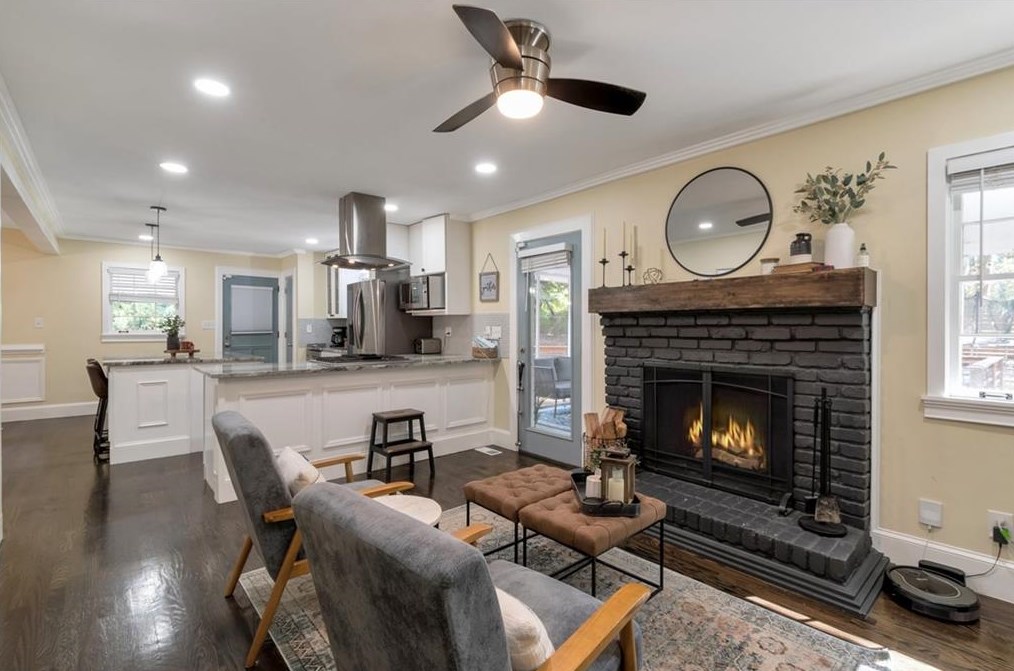 2753 Hawaii Ct, Decatur GA  30033-2315 exterior