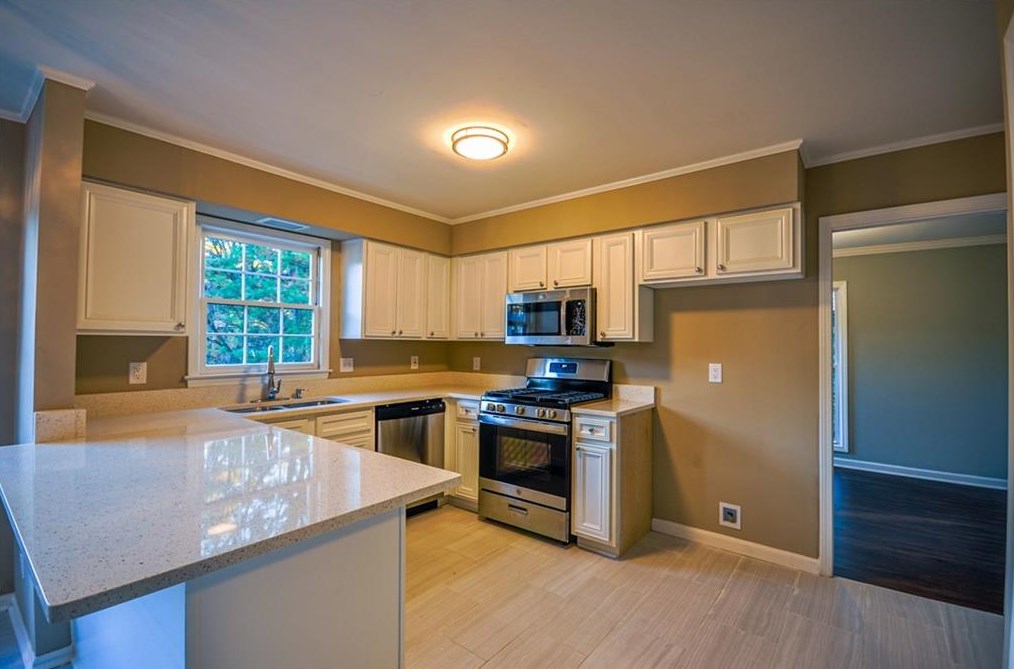 3740 Brown Dr, Decatur GA  30034-5543 exterior