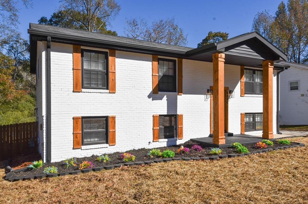 6840 Maddox, Morrow, GA 30260