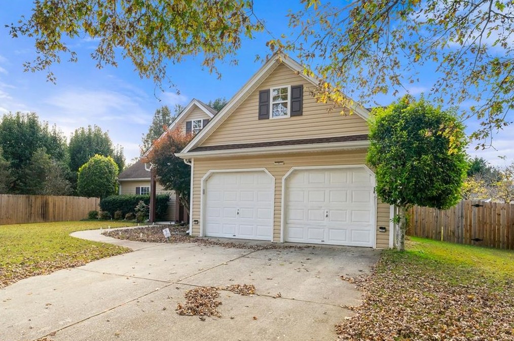 5160 Oaks Landing Ct, Buford, GA 30518