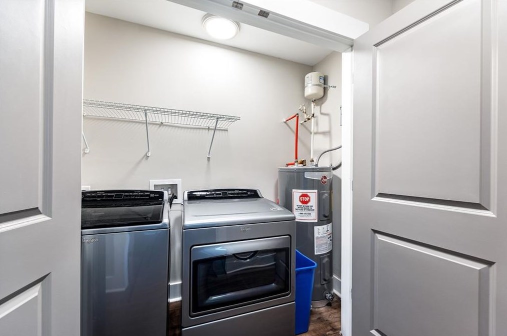 3077 Hamilton Rd, Decatur GA  30032-2832 exterior