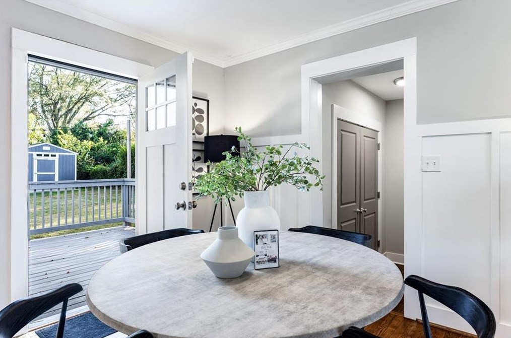 3077 Hamilton Rd, Decatur GA  30032-2832 exterior