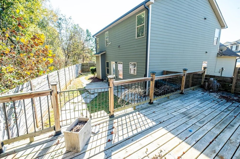 2065 Villa Spring Ct, Dacula GA  30019 exterior