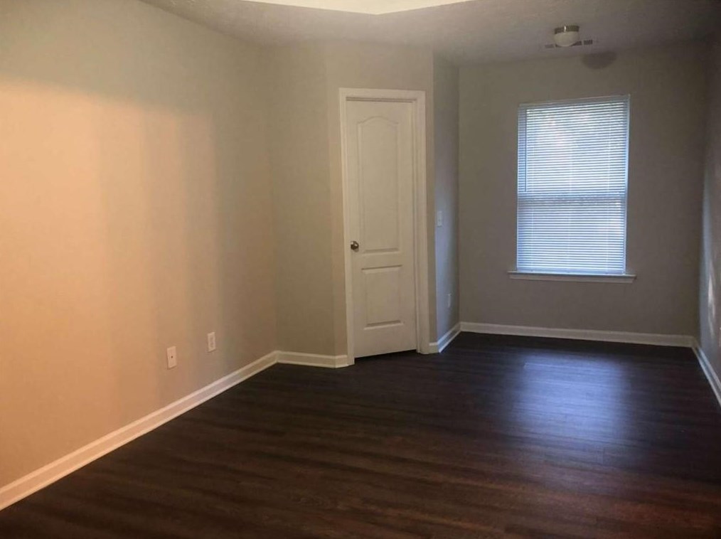 6275 Ellenwood Dr, Rex GA  30273-5027 exterior