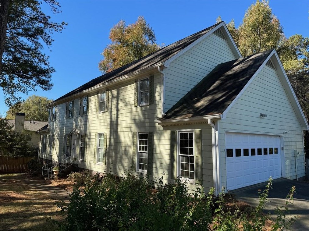 4501 Nantucket Dr Sw, Lilburn, GA 30047