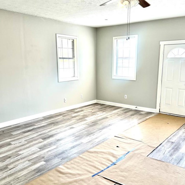 6379 Skyline Dr, Rex, GA 30273