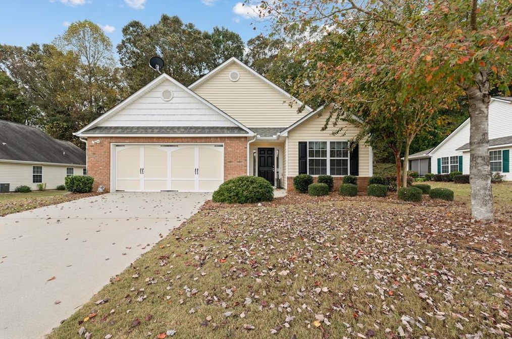 252 Briarcrest Dr, Jefferson, GA 30549