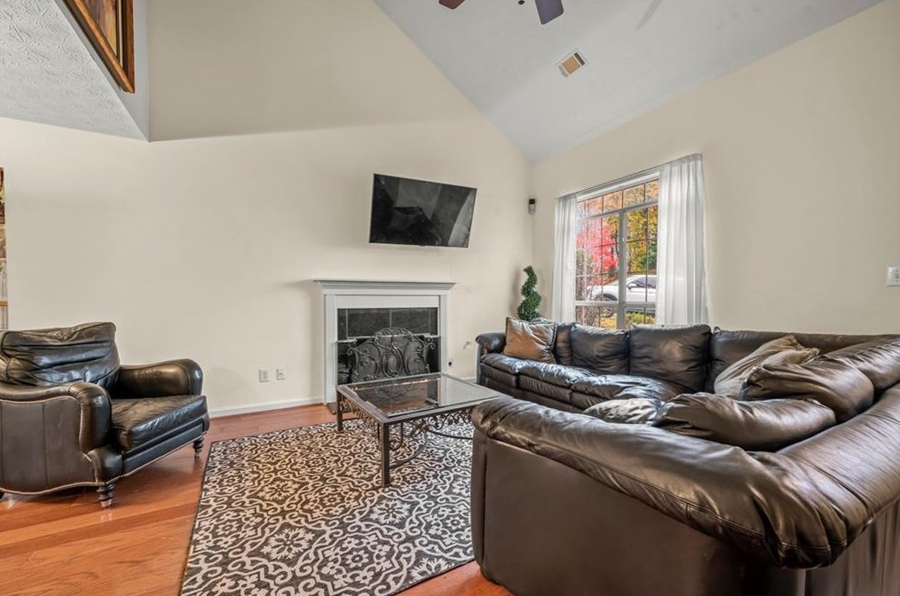 1430 Millstone Dr, Alpharetta GA  30004-7421 exterior