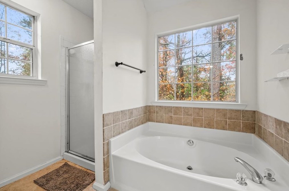 1430 Millstone Dr, Alpharetta GA  30004-7421 exterior