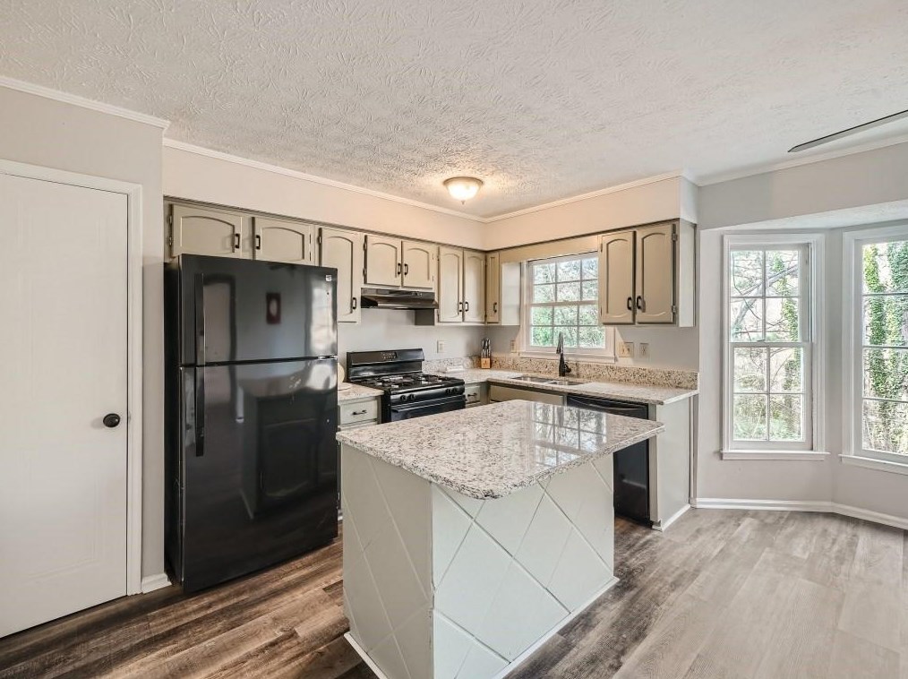 940 Nimblewood Way, Stone Mountain, GA 30088