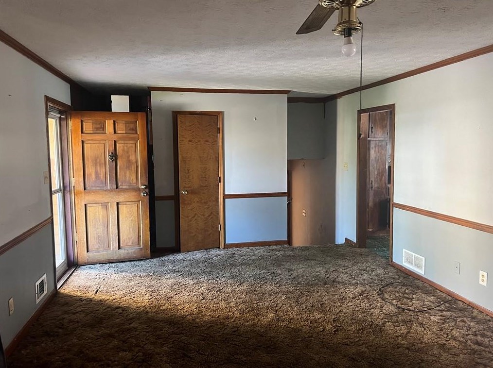 2070 Marbut Ln, Lithonia GA  30058-7933 exterior