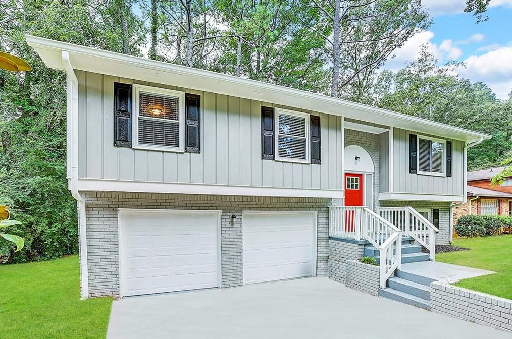 2351 Tarian Dr, Decatur, GA 30034
