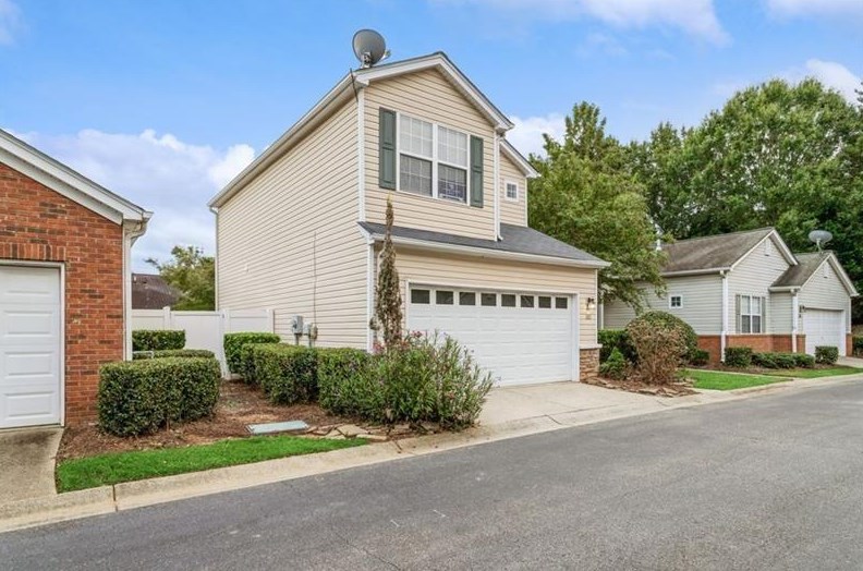 303 Harmony Ct, Alpharetta, GA 30004