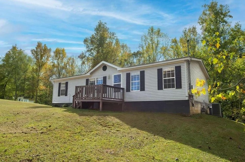212 Navajo Trail, Bowdon, GA 30108
