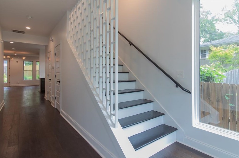 570 Parker Ave, Decatur GA  30032-3965 exterior