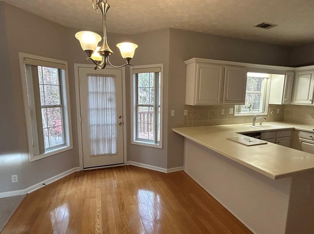 370 Saddle Bridge Dr, Alpharetta GA  30022-8123 exterior