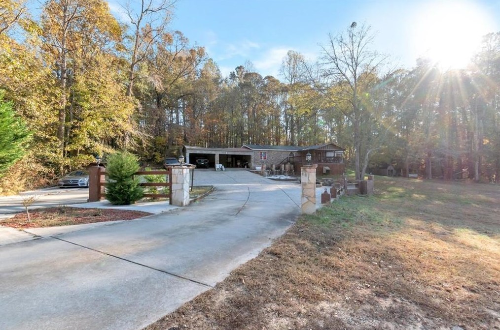 396 Cedar Valley, Winder, GA 30680