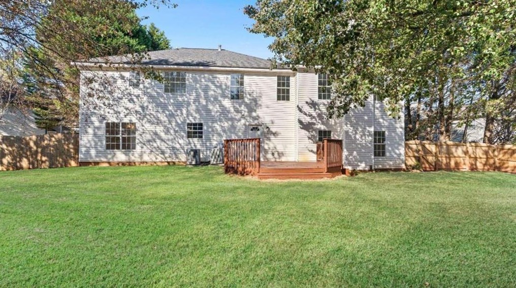 2170 Trickle Creek Ct, Decatur GA  30035-2524 exterior