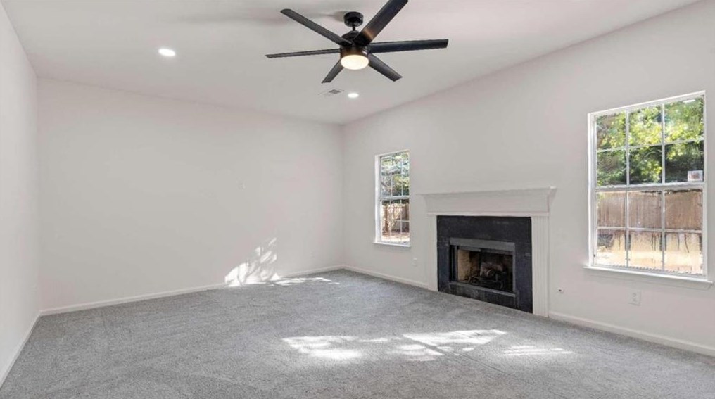 2170 Trickle Creek Ct, Decatur GA  30035-2524 exterior