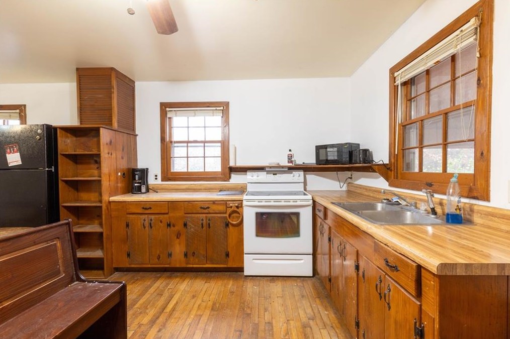 1419 Antioch Rd, Cedartown, GA 30125