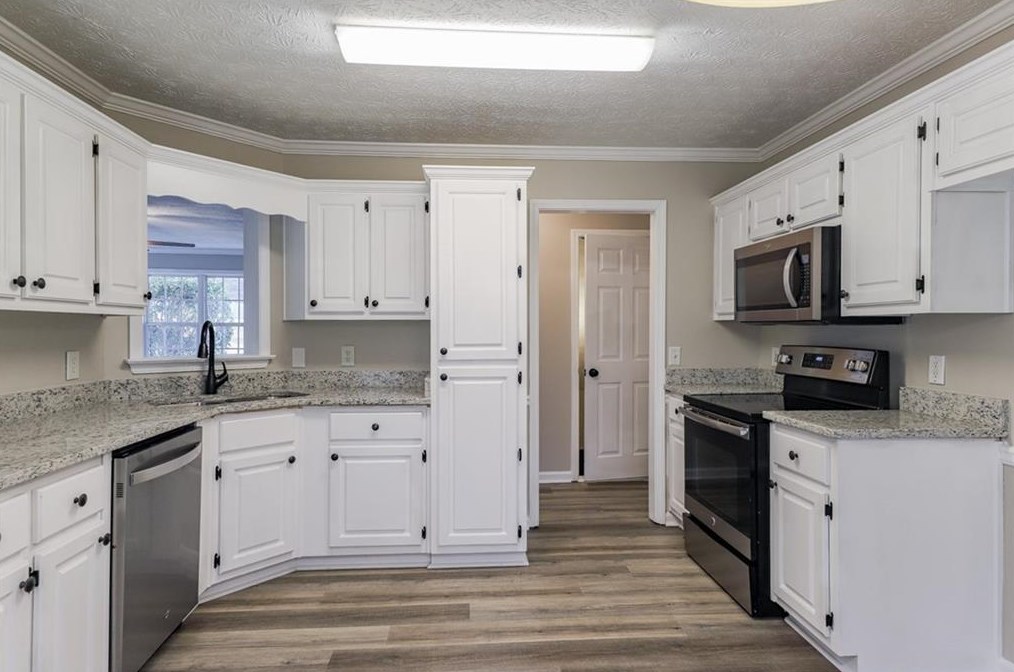 831 Eastmont Rd, Winder, GA 30680