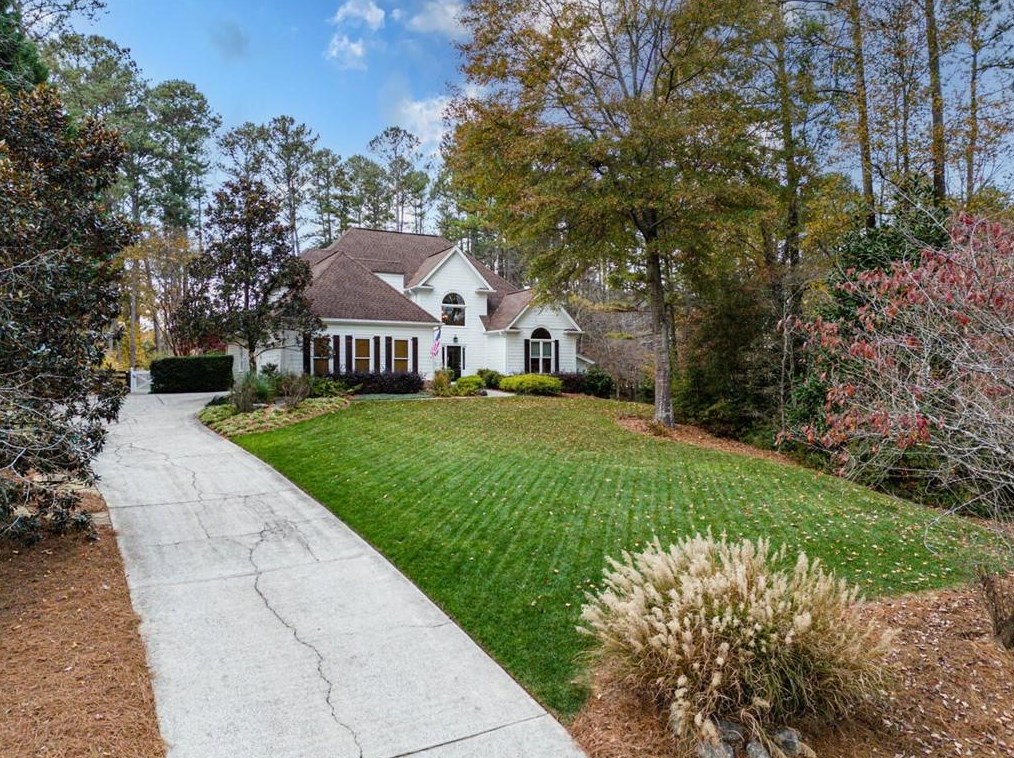 15230 Highgrove Rd, Alpharetta, GA 30004-3190