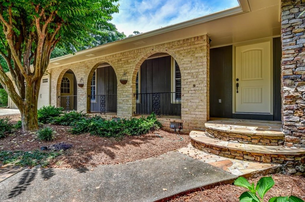 2535 Kingsland Ct, Atlanta, GA 30360