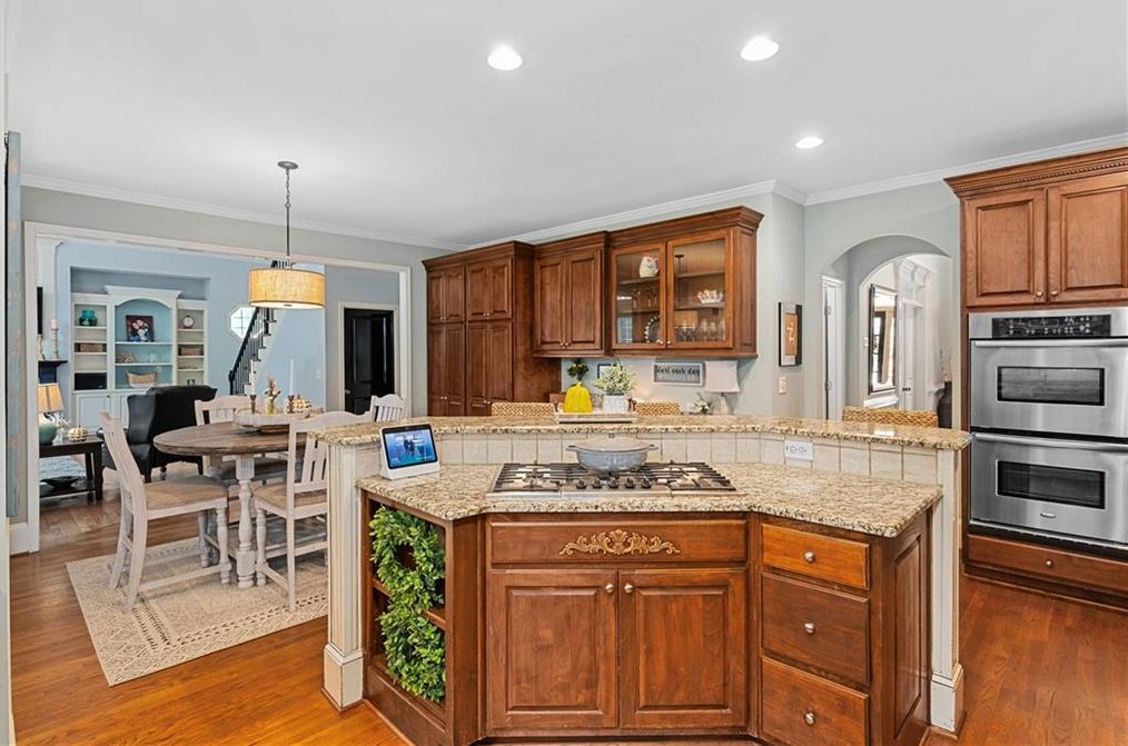 158 Rocky Point Ct, Acworth GA  30101-2696 exterior