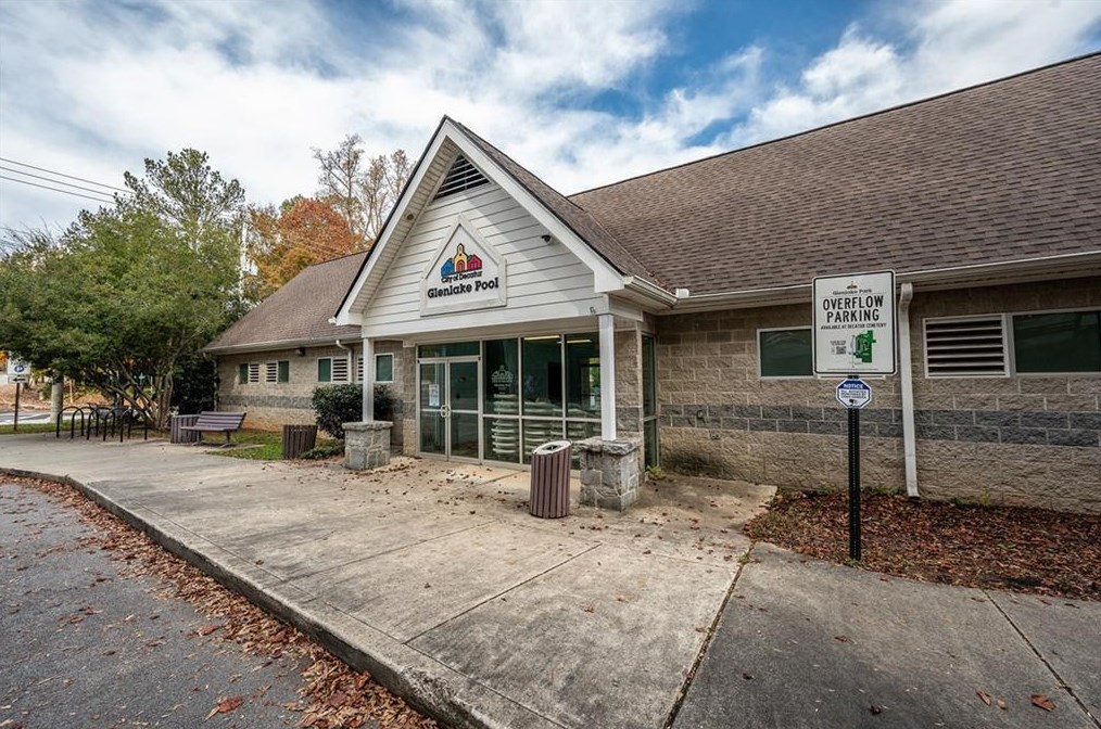 317 Glendale Ave, Decatur GA  30030-6700 exterior
