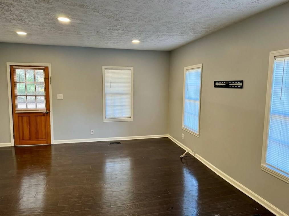 373 Redbud Ln, Holly Springs, GA 30115