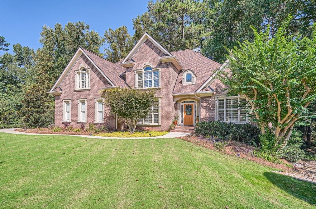 1353 Stratford Hall Ct, Grayson, GA 30017-2931