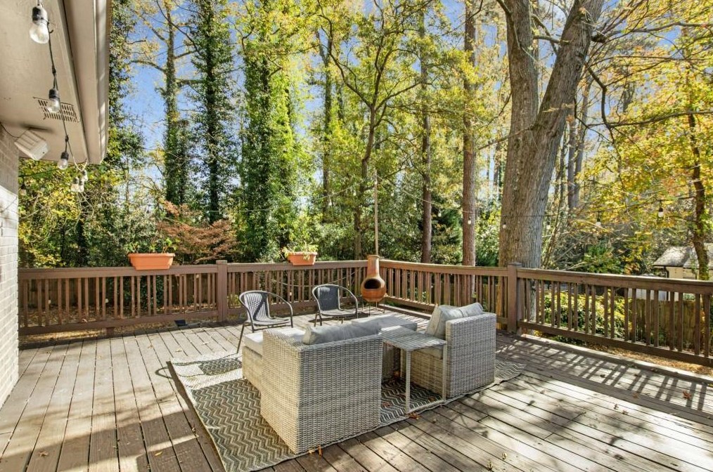 2949 Mount Olive Dr, Decatur GA  30033-3013 exterior