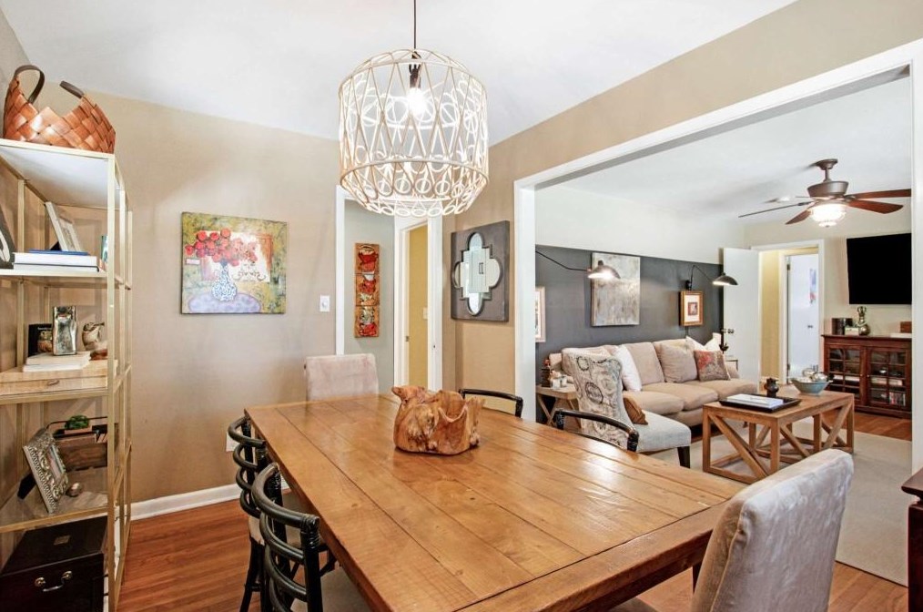 2949 Mount Olive Dr, Decatur GA  30033-3013 exterior