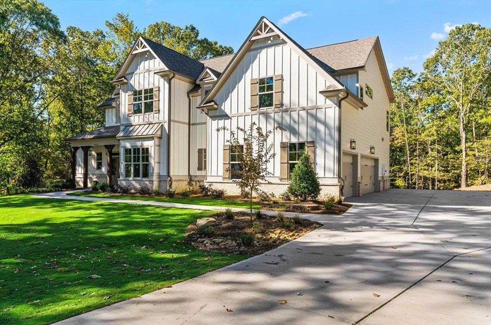 5524 Castaway Pl, Gainesville, GA 30506