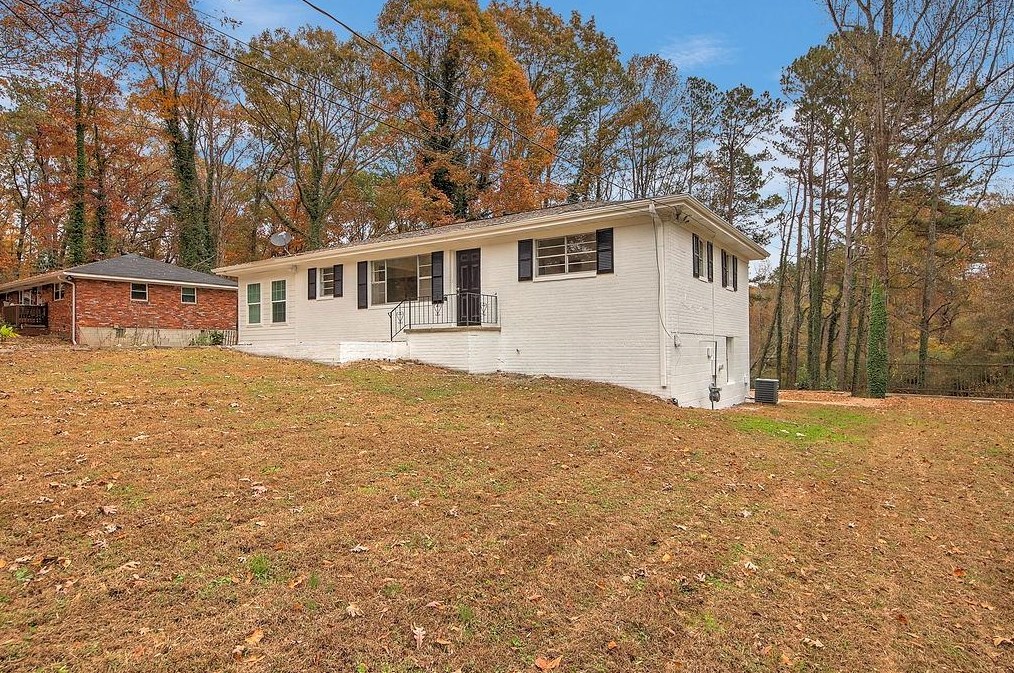 6317 Godfrey Dr Sw, Mableton, GA 30126