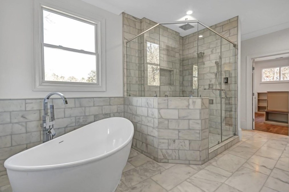 6695 Wright Rd, Atlanta GA  30328-3023 exterior