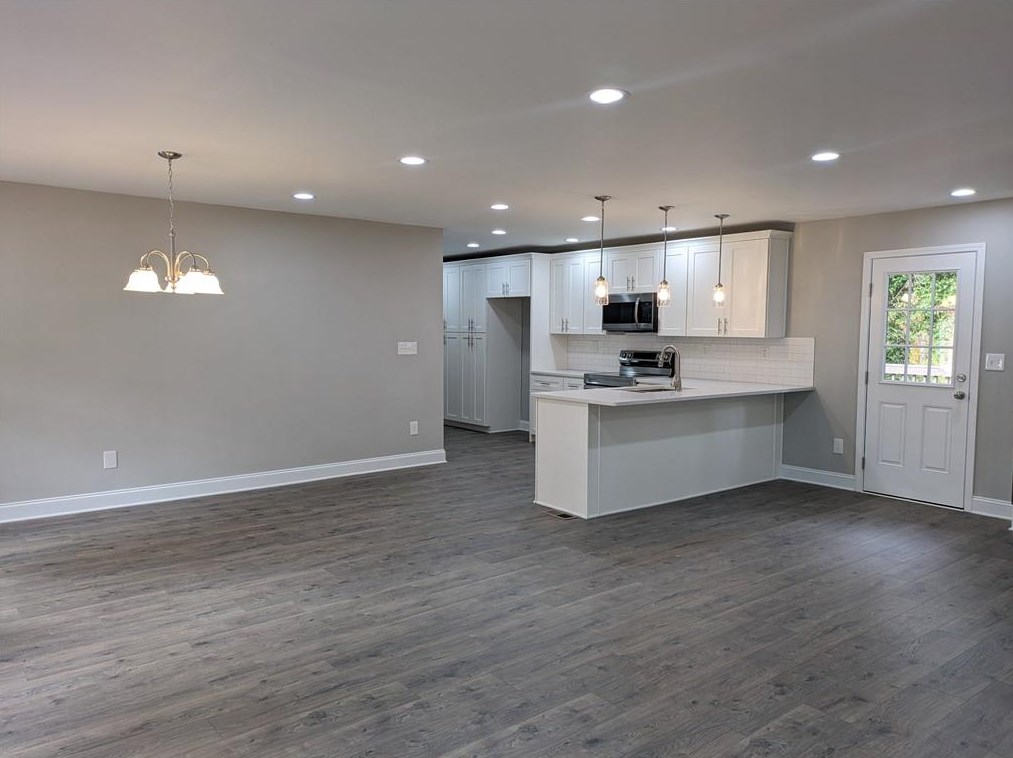 400 Cherokee Rdg, Athens GA  30606-1824 exterior