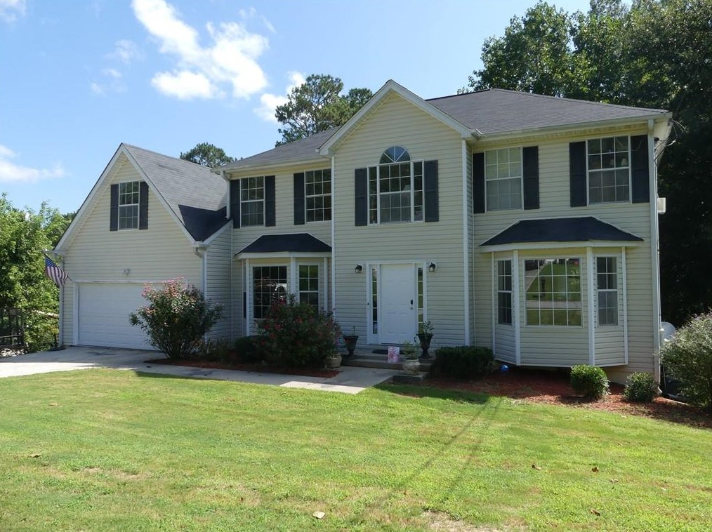 2697 Crestworth Ln, Buford, GA 30519
