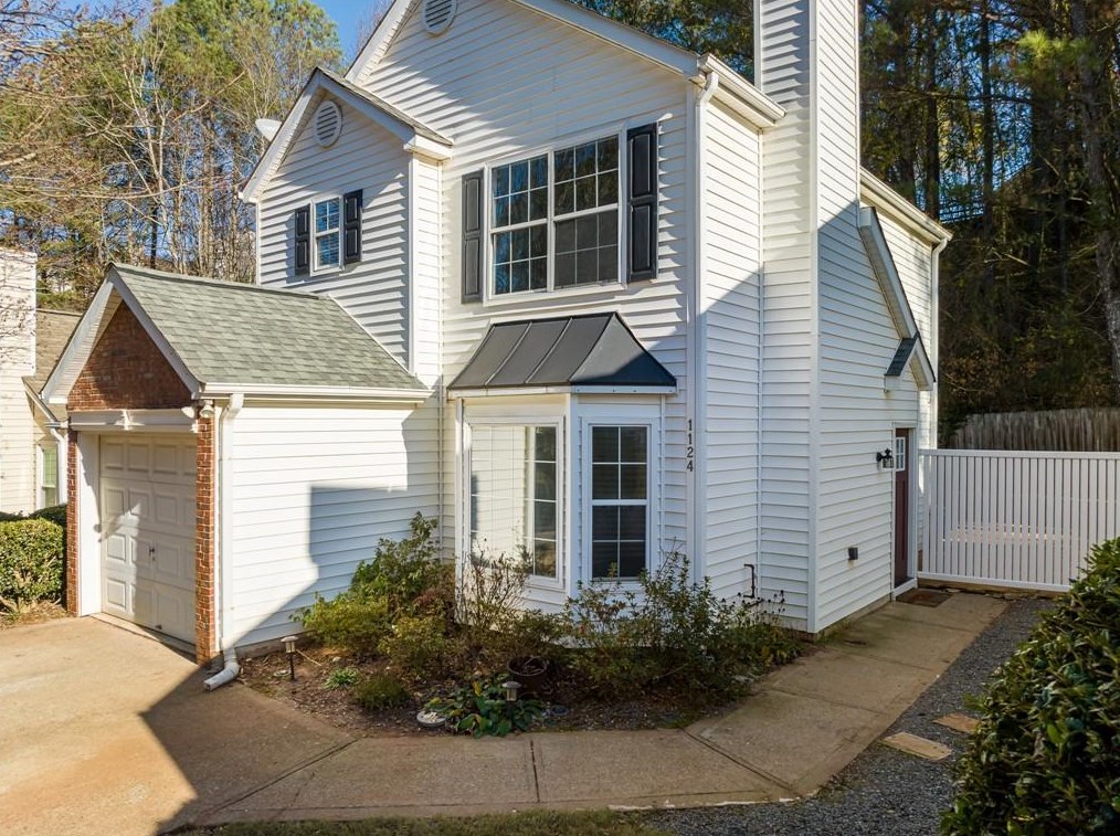 1124 Britley Park Ln, Holly Springs, GA 30189-5558